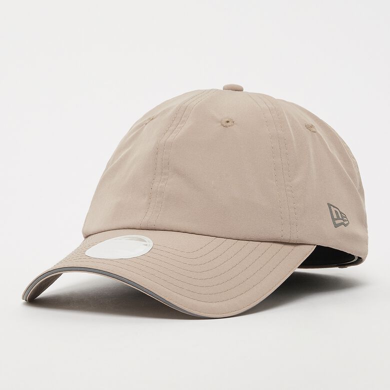 Cappellino da donna 9Twenty con schiena aperta e logo del marchio.