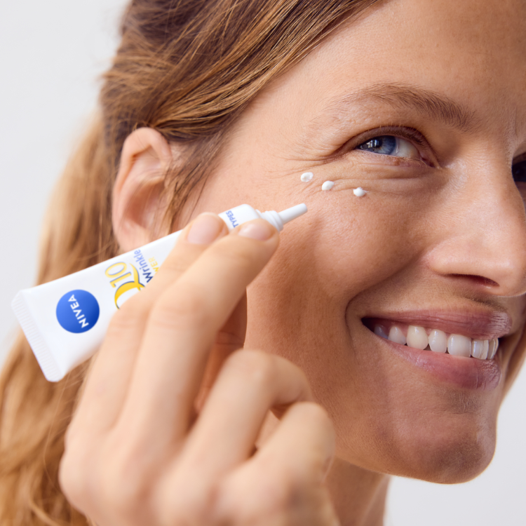 Nivea oční krém proti vráskám a zpevňující pleť 15ml Q10