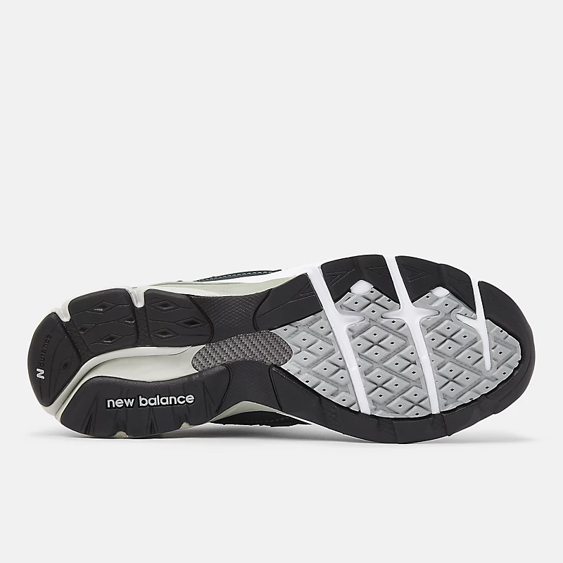 Chaussures pour hommes MADE IN UK 920 - vertes avec gris et blanches