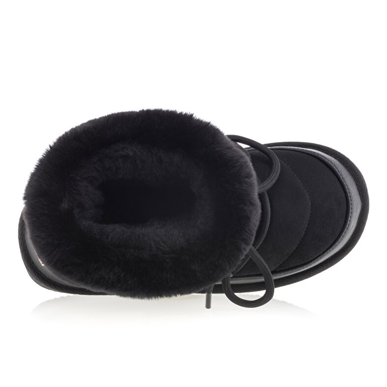 Stiefel für schwarze Mädchen