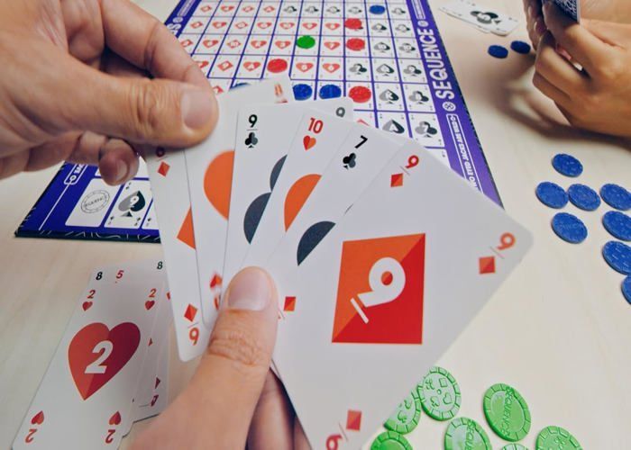 Jeu de plateau - SUTEO - Parent - Multicolore - 2-12 joueurs - Dès 7 ans