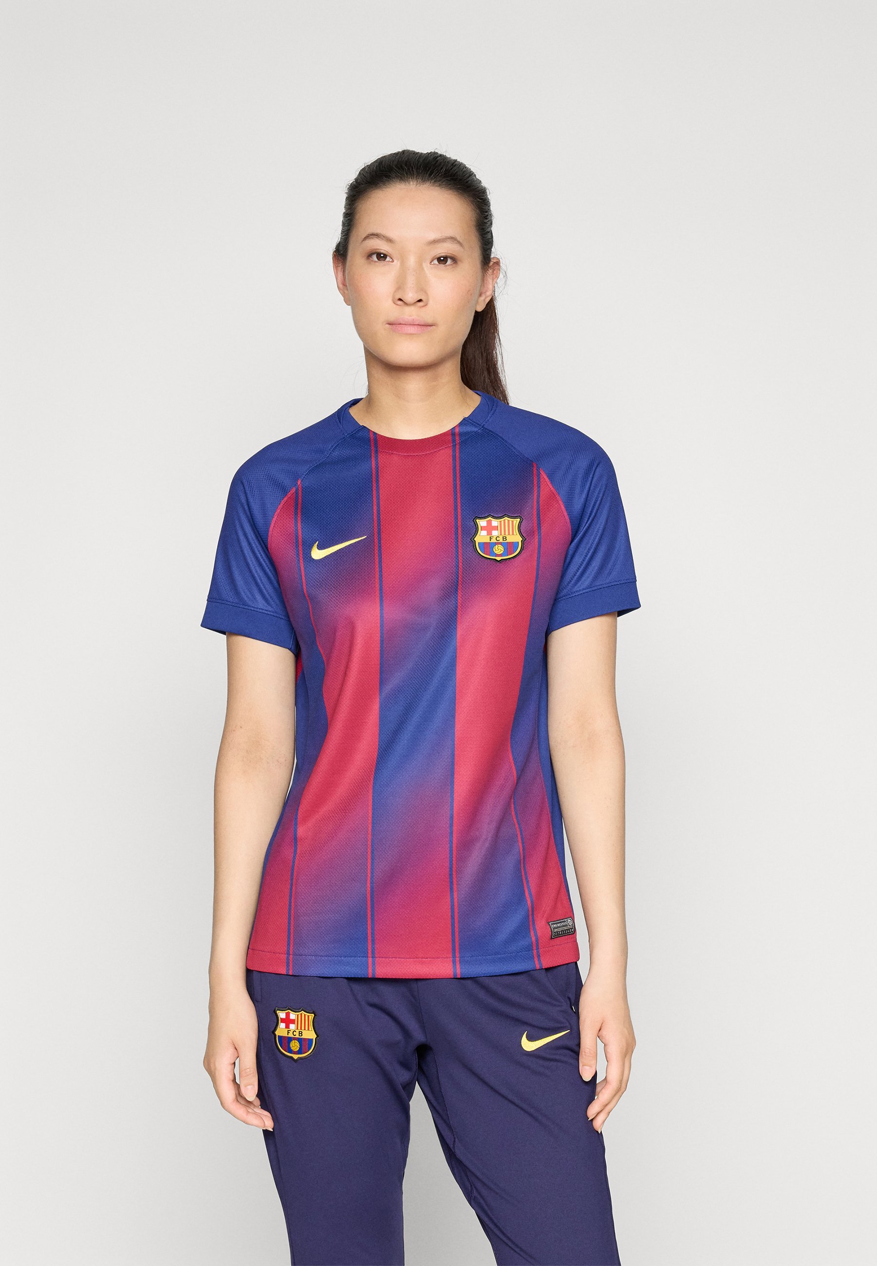 Nike Performance FCB HM - Fotbalové tričko - tmavě modrá/ušlechtilá červená/středozápadní zlato-barevná
