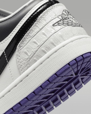 Air Jordan 1 Low SE Women's Shoes