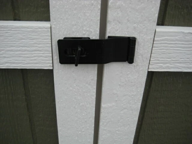 Magazie de depozitare Value din lemn masiv finisat, 2,4 m lățime x 2,4 m adâncime