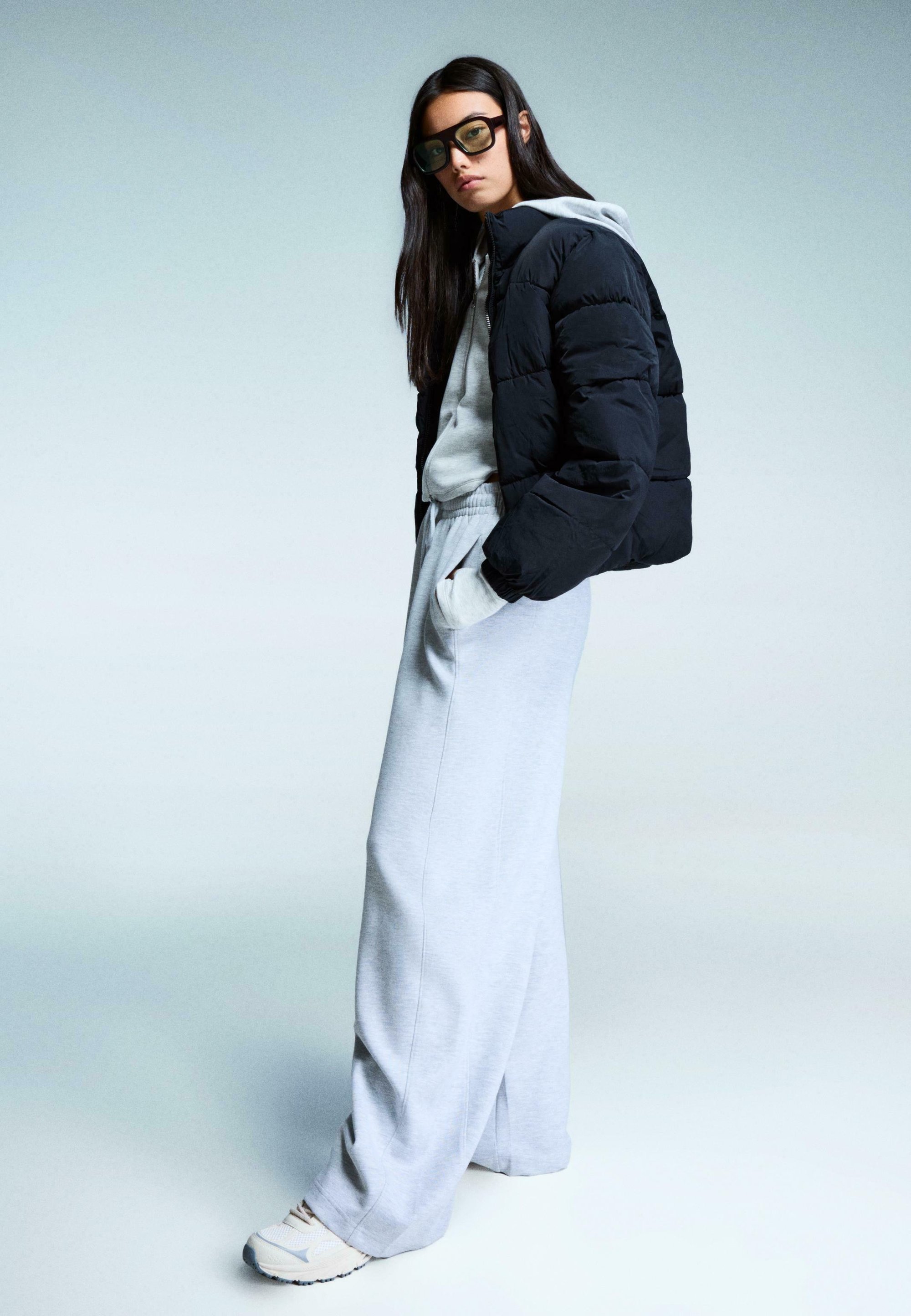 Bershka PUFFER - Giacca invernale - nera