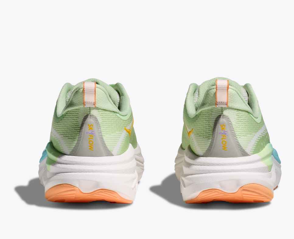 HOKA Skyflow Luna Moth / Bílá