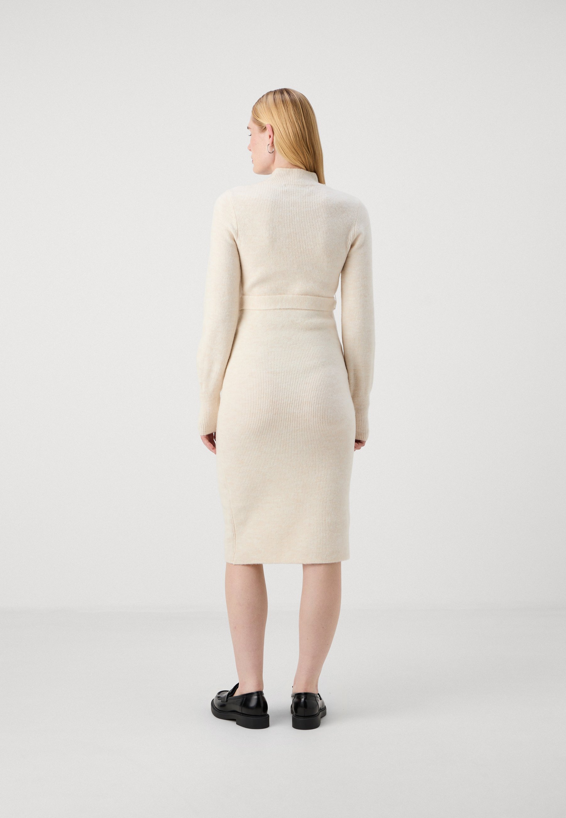 Vero Moda Umstandskleid VMMPIPPA mit hohem Kragen - Strickkleid - Birke
