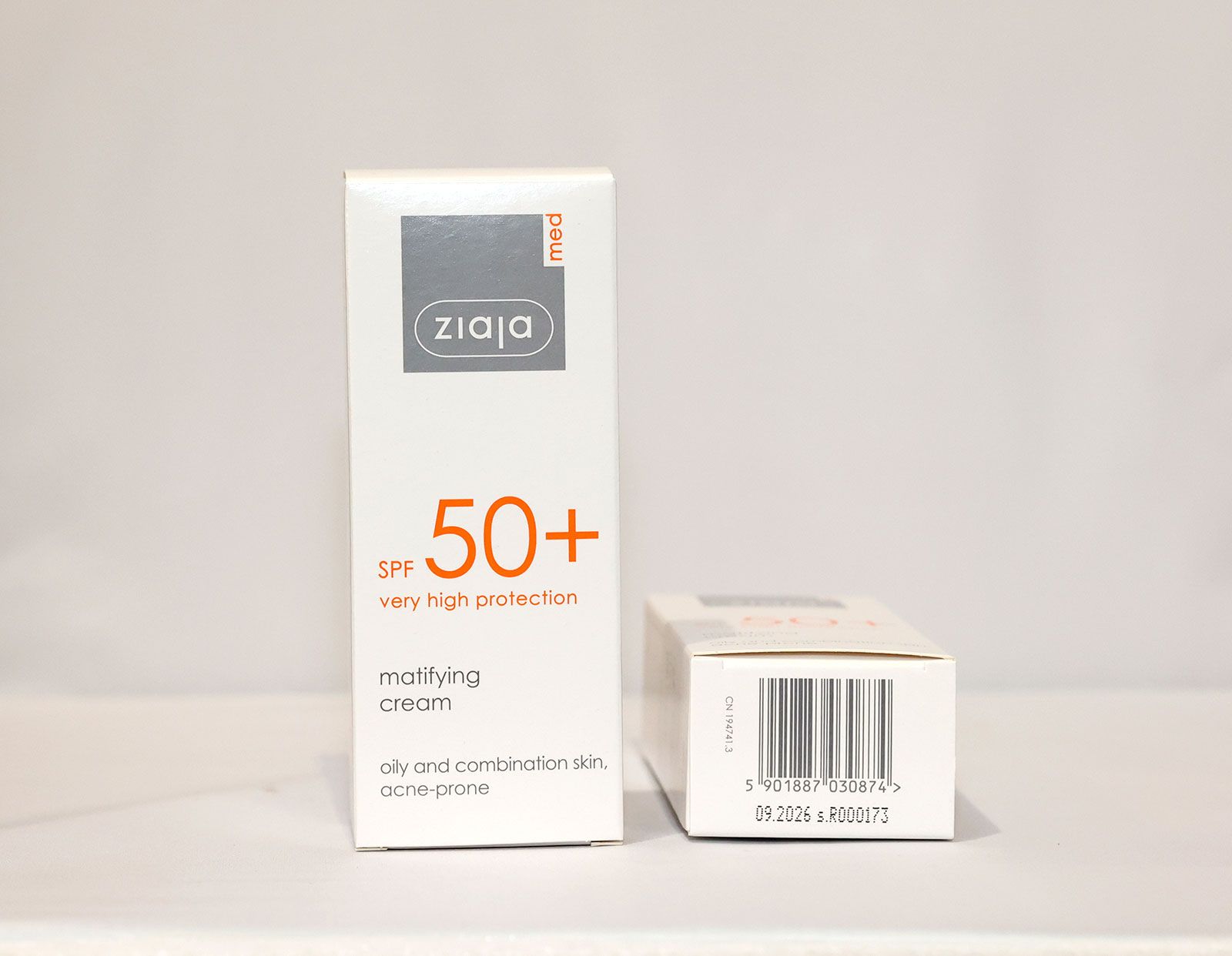 Crema Facial Protectora Matificante SPF50 Hidratirajuće kreme za lice