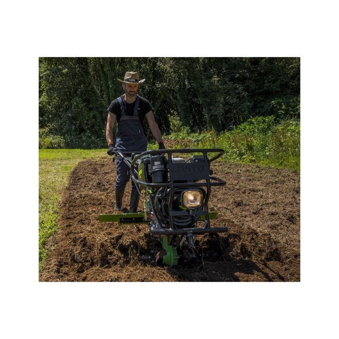 Motoculteur thermique diesel 12CV 4T Transmission directe Fraises et Butteur double VITO