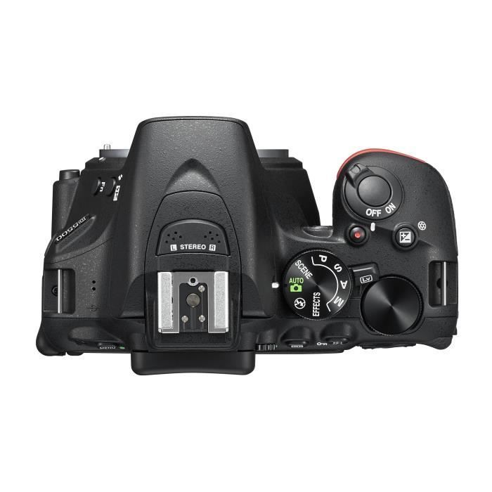 Fotocamera reflex digitale Nikon D5500 - 24,2 megapixel - Wi-Fi integrato - Schermo touchscreen da 3,2 pollici