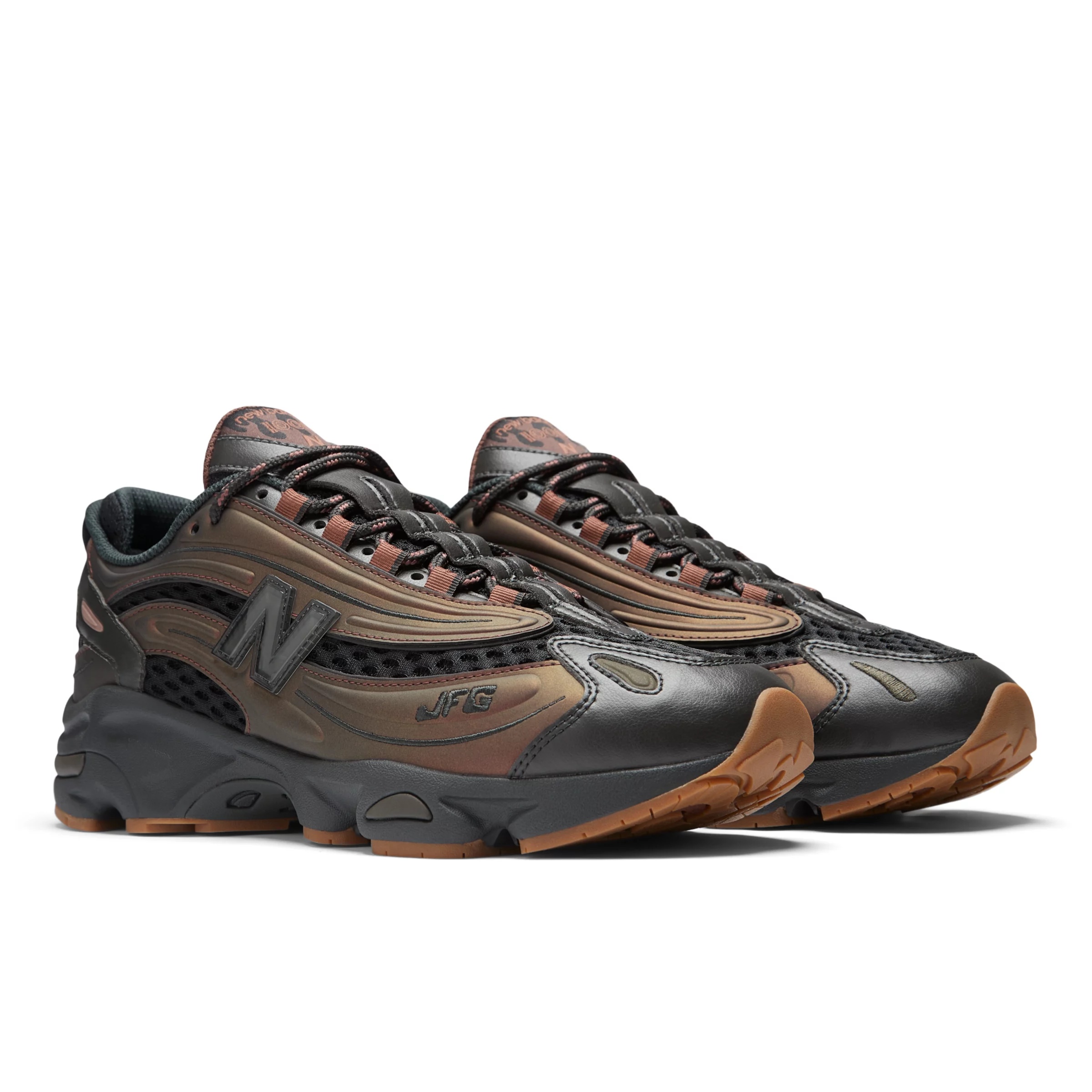 Joe Freshgoods x New Balance 1000 Pirate black con nutmeg