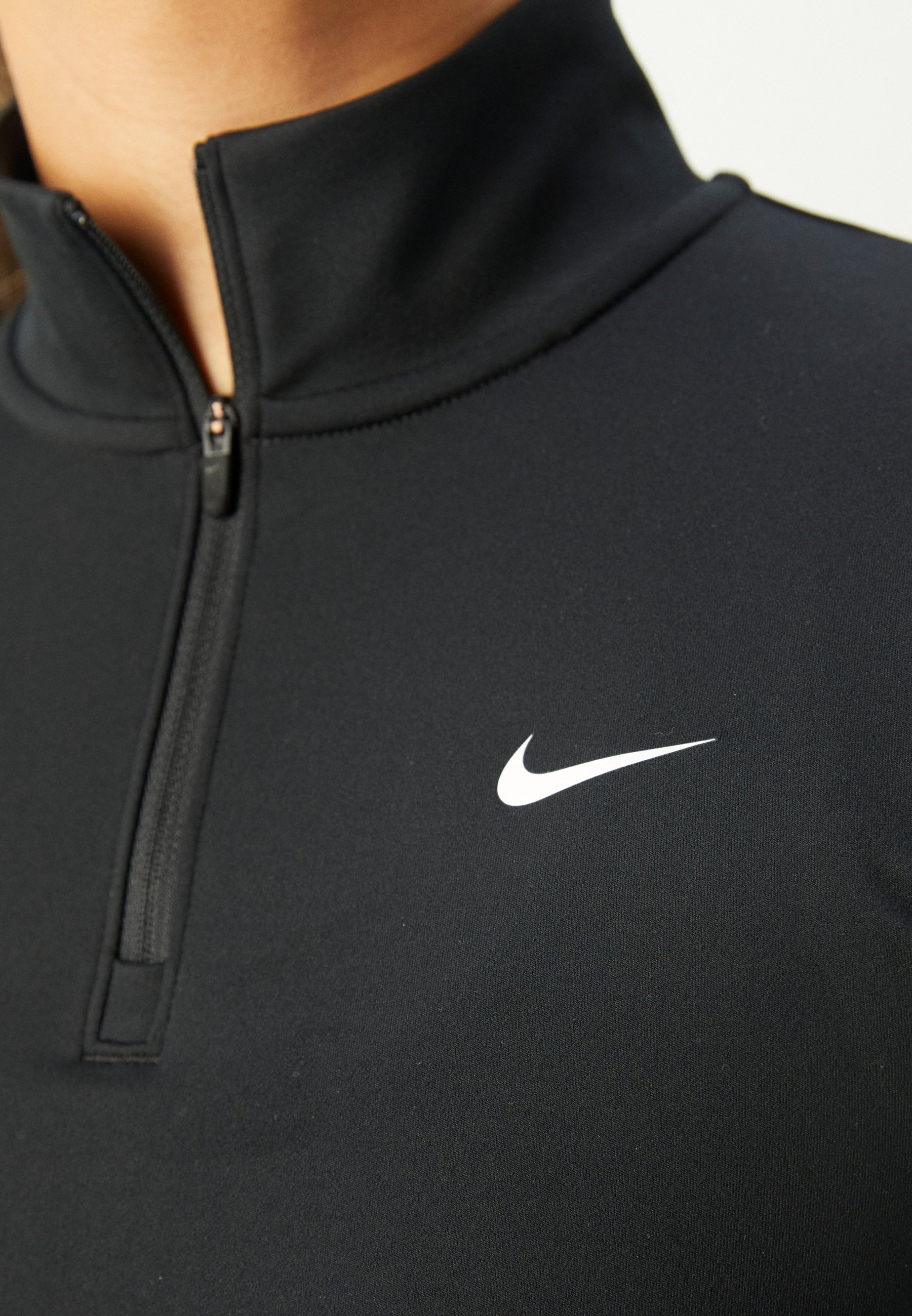Nike Performance ONE - Bluză cu mânecă lungă - negru/alb