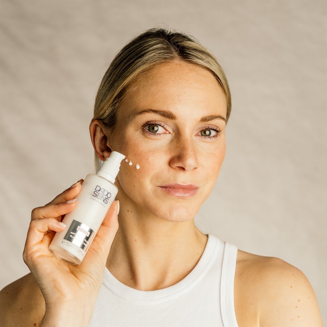 DADO SENS Dermacosmetics veido fluidas, ypatingos priežiūros priemonė nuo senėjimo, 50 ml