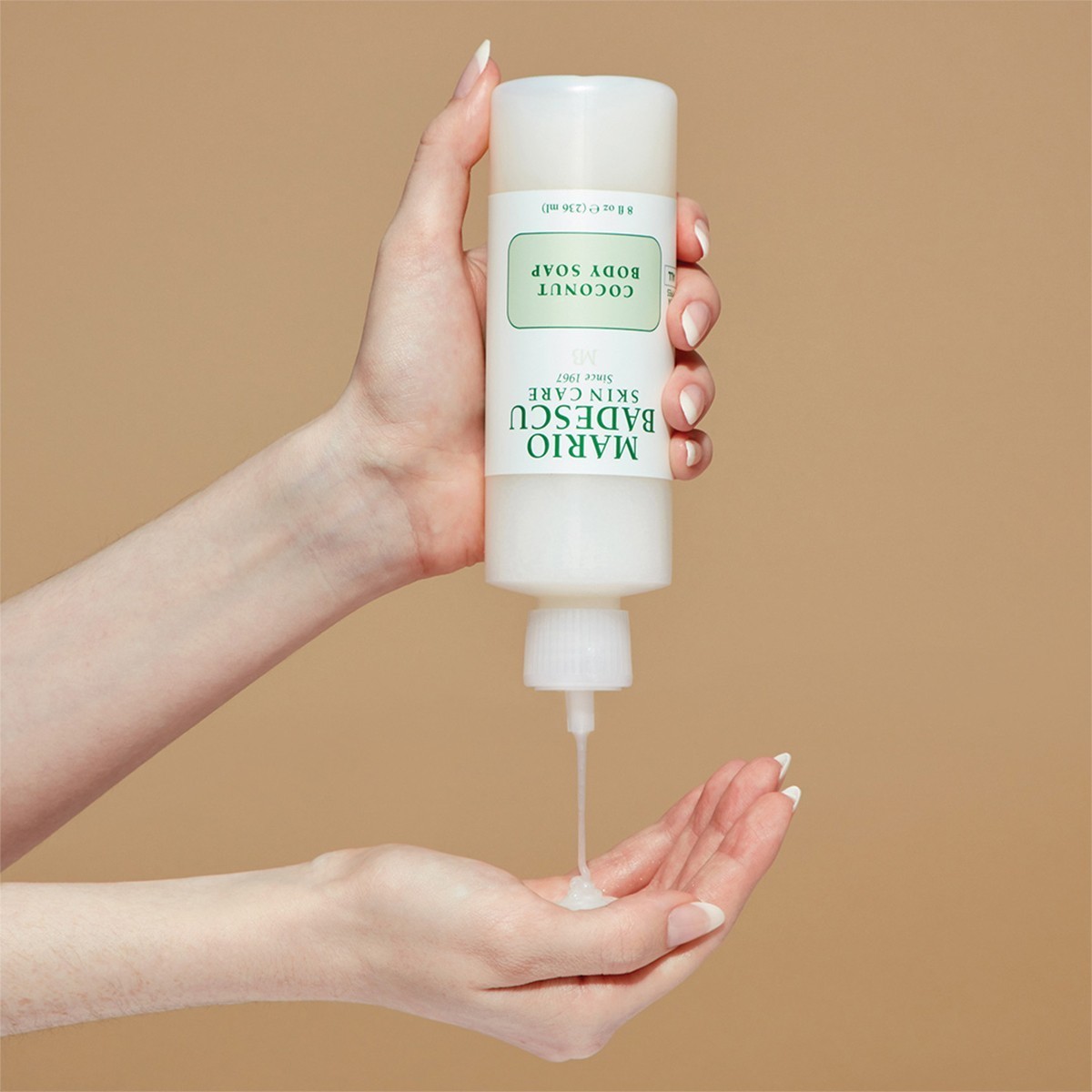Mario Badescu kokosovo milo za telo – 236 ml