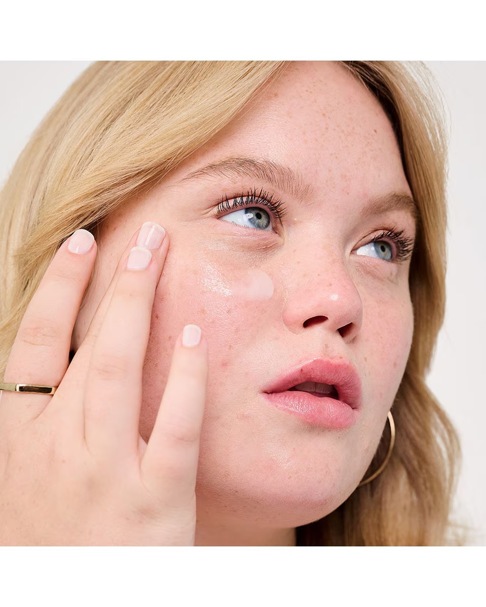 BENEFIT COSMETICS Το POREfessional Matte Primer για ματ σμίλευση πόρων
