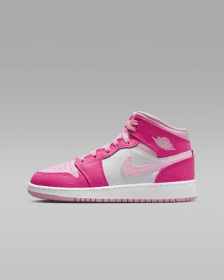 Air Jordan 1 Mid Older Kids' Shoes