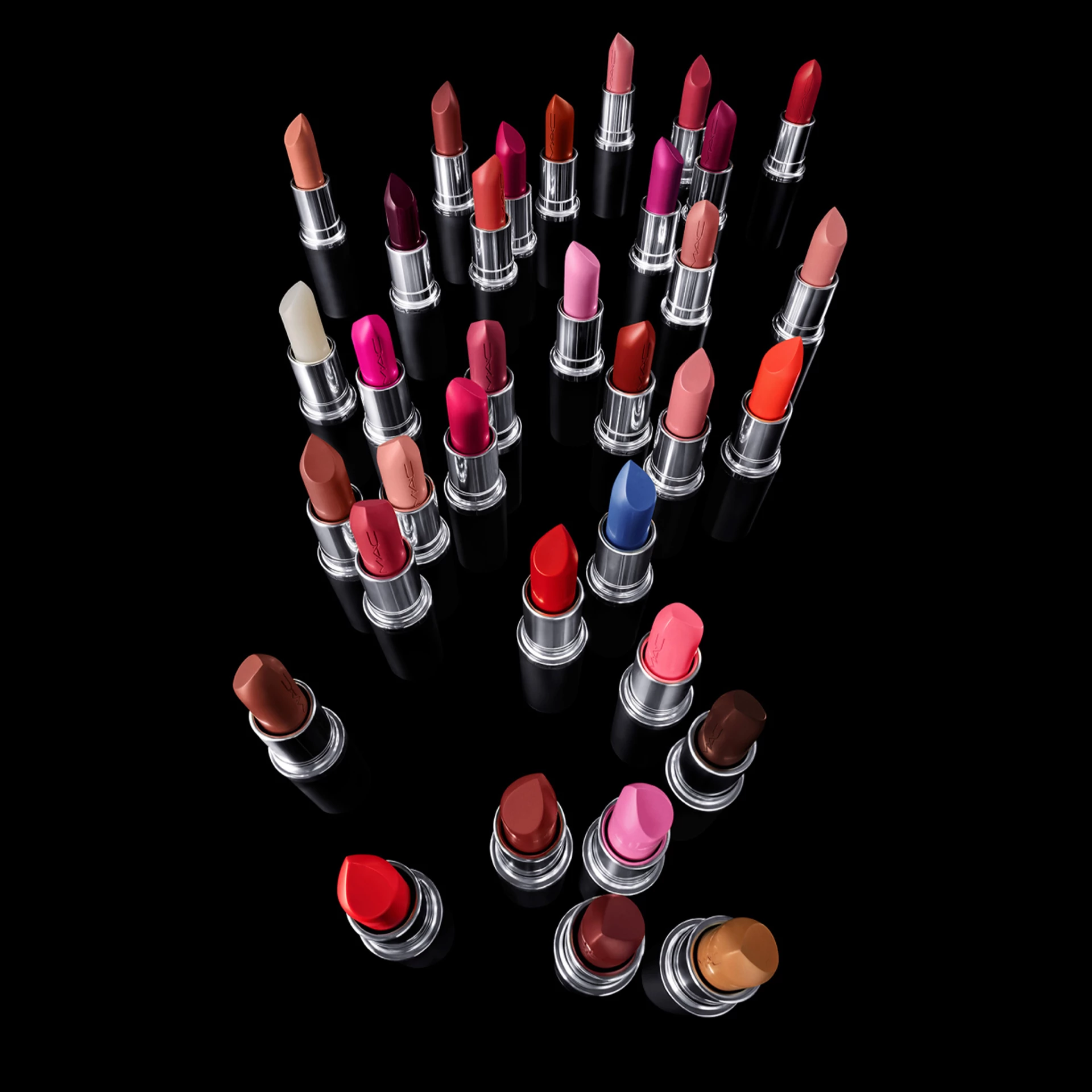Macximal Sleek Satin lūpu krāsa 24 Crème D'Nude - MAC