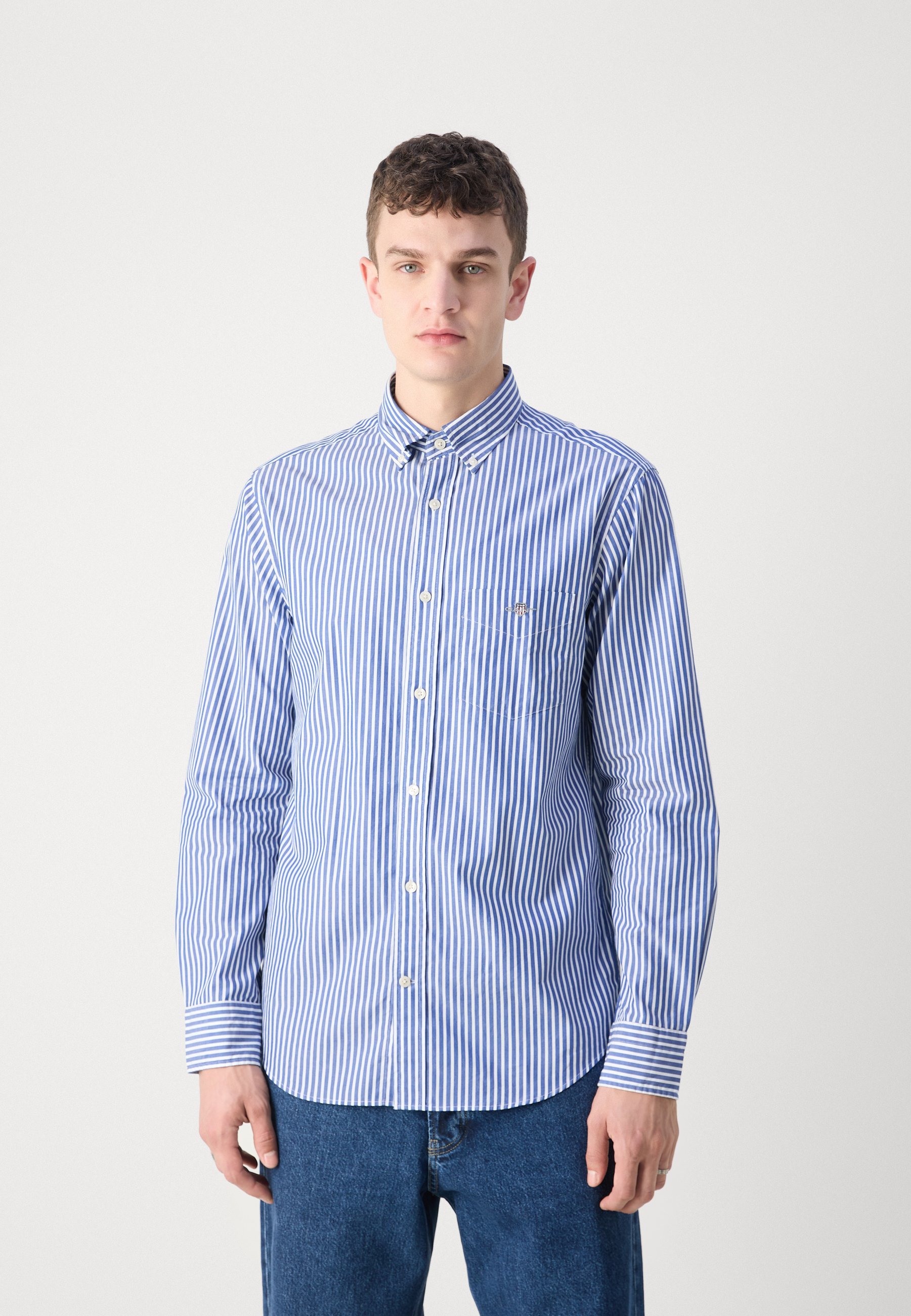 GANT REG POPLIN STRIPE - Overhemd - marine weiß