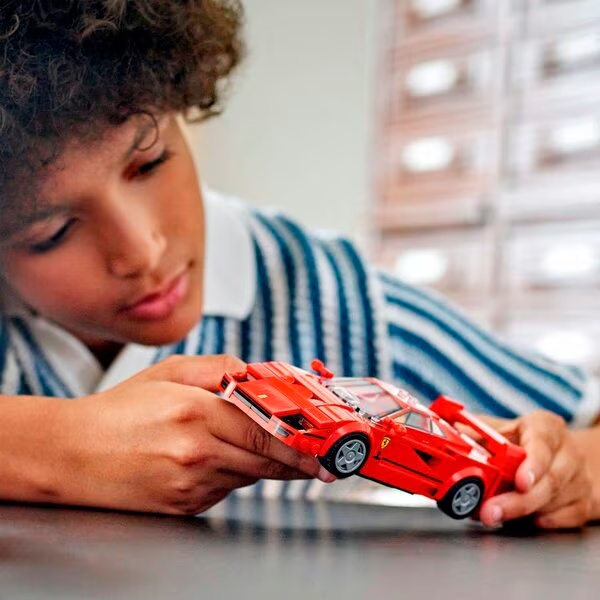 LEGO Speed Champions 76934 Ferrari F40 superautomobil
