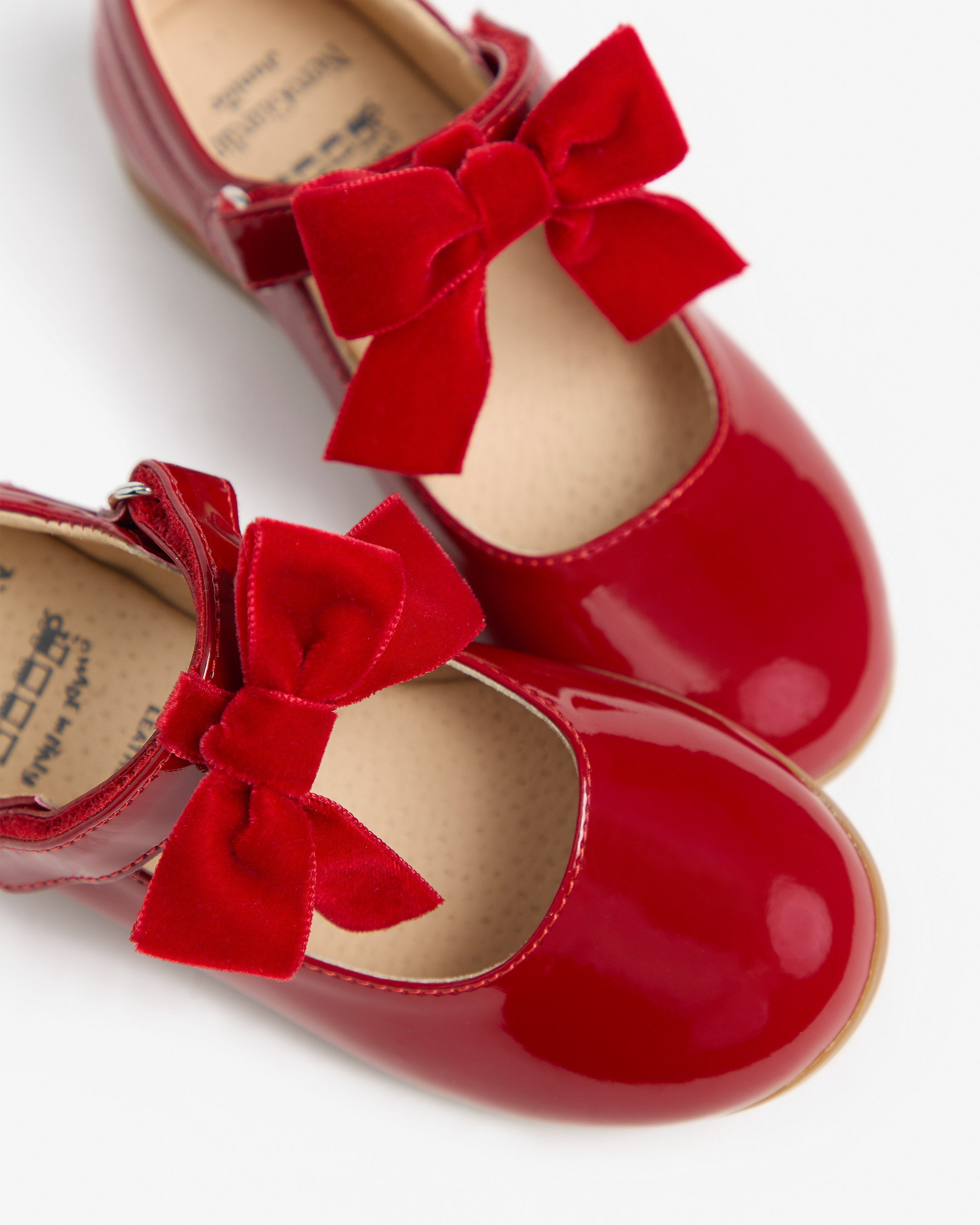  Junior-Ballerinas für Mädchen aus technischem Material