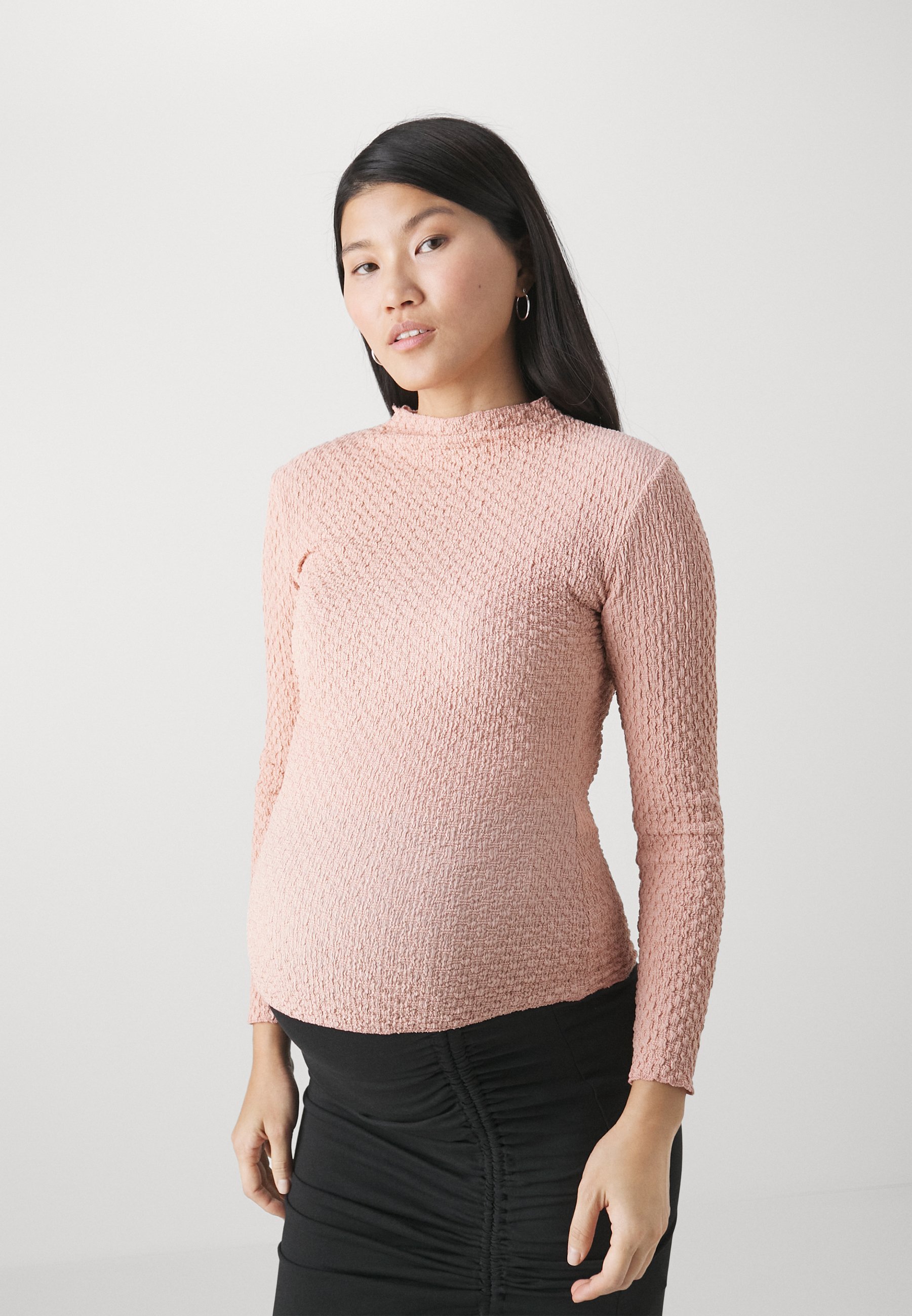 Even&Odd zwangerschapstop met lange mouwen - roze