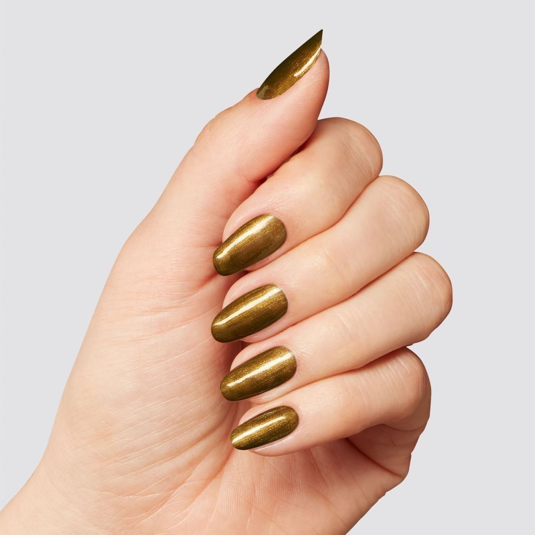 OPI nagų lakas „Infinite Shine Holiday 2025“ – „Good Enough To Treat“ – 15 ml
