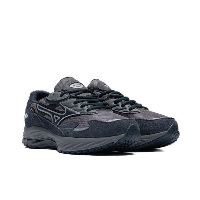 MIZUNO WAVE RIDER BETA GTX BLACK SNEAKERS