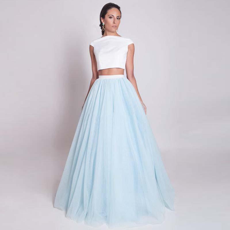 Jupe longue bleue en tulle pour adulte, livraison gratuite. Jupe longue bouffante élégante et personnalisée pour femme.