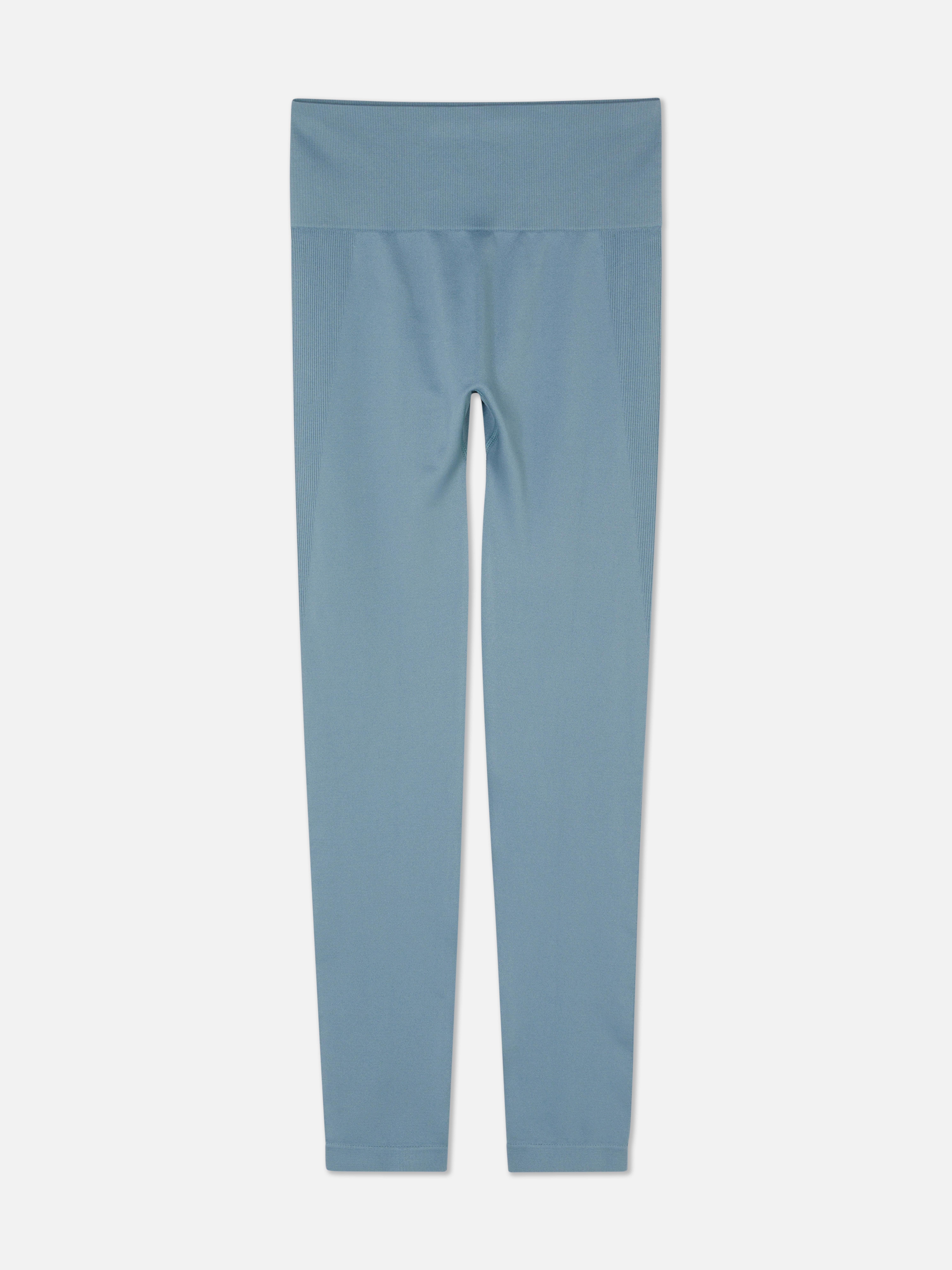 Varrás nélküli sportleggings Ezzel a sportleggings-szel minden edzésed zökkenőmentes lesz.