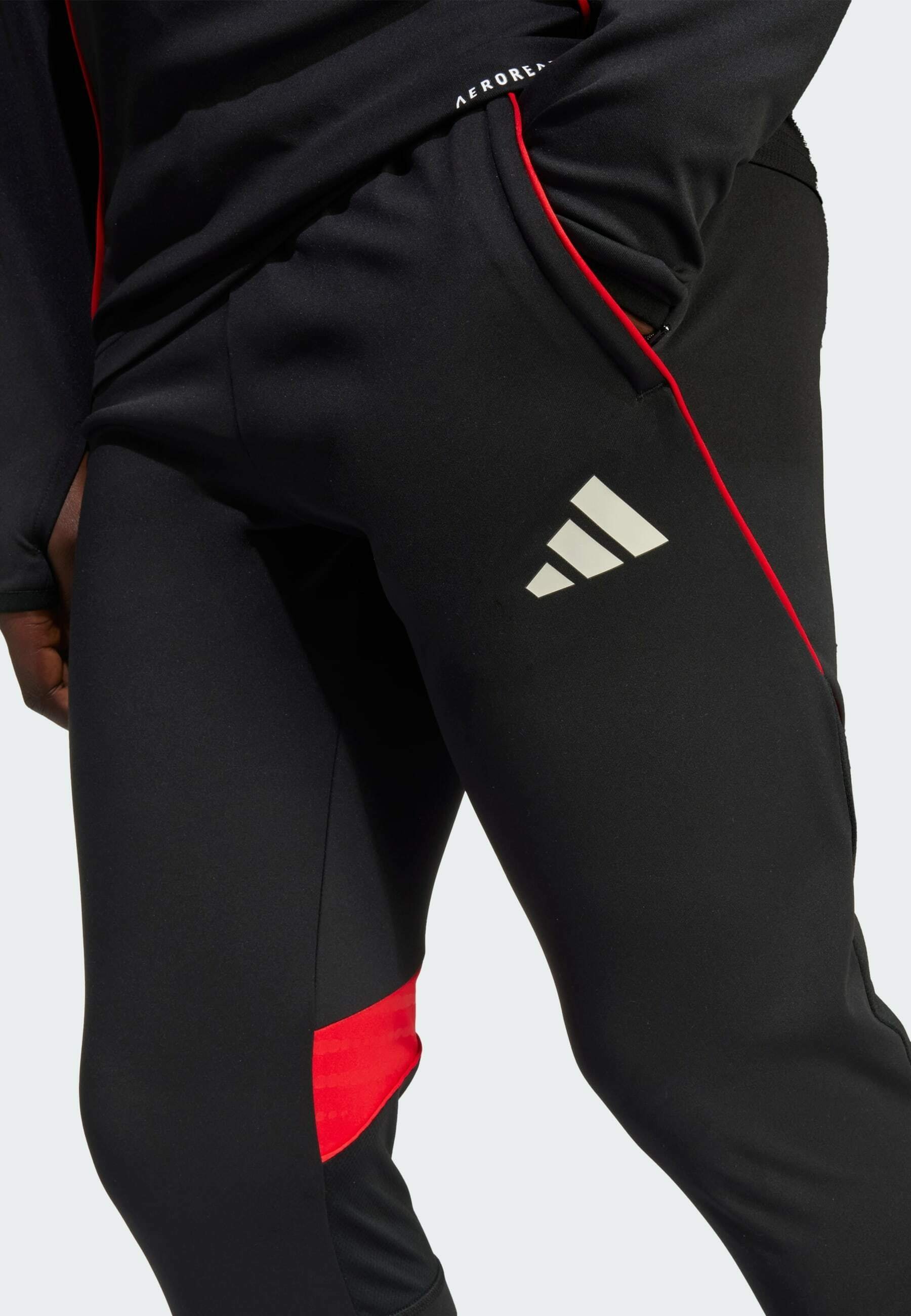 adidas Performance BENFICA TIRO 25 COMPETITION TRAINING - Trainingsbroek - zwart