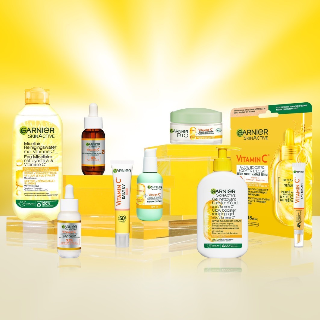„Garnier“ vitamino C serumas odai, aktyvus vitamino C švytėjimo suteikiantis naktinis serumas, 30 ml