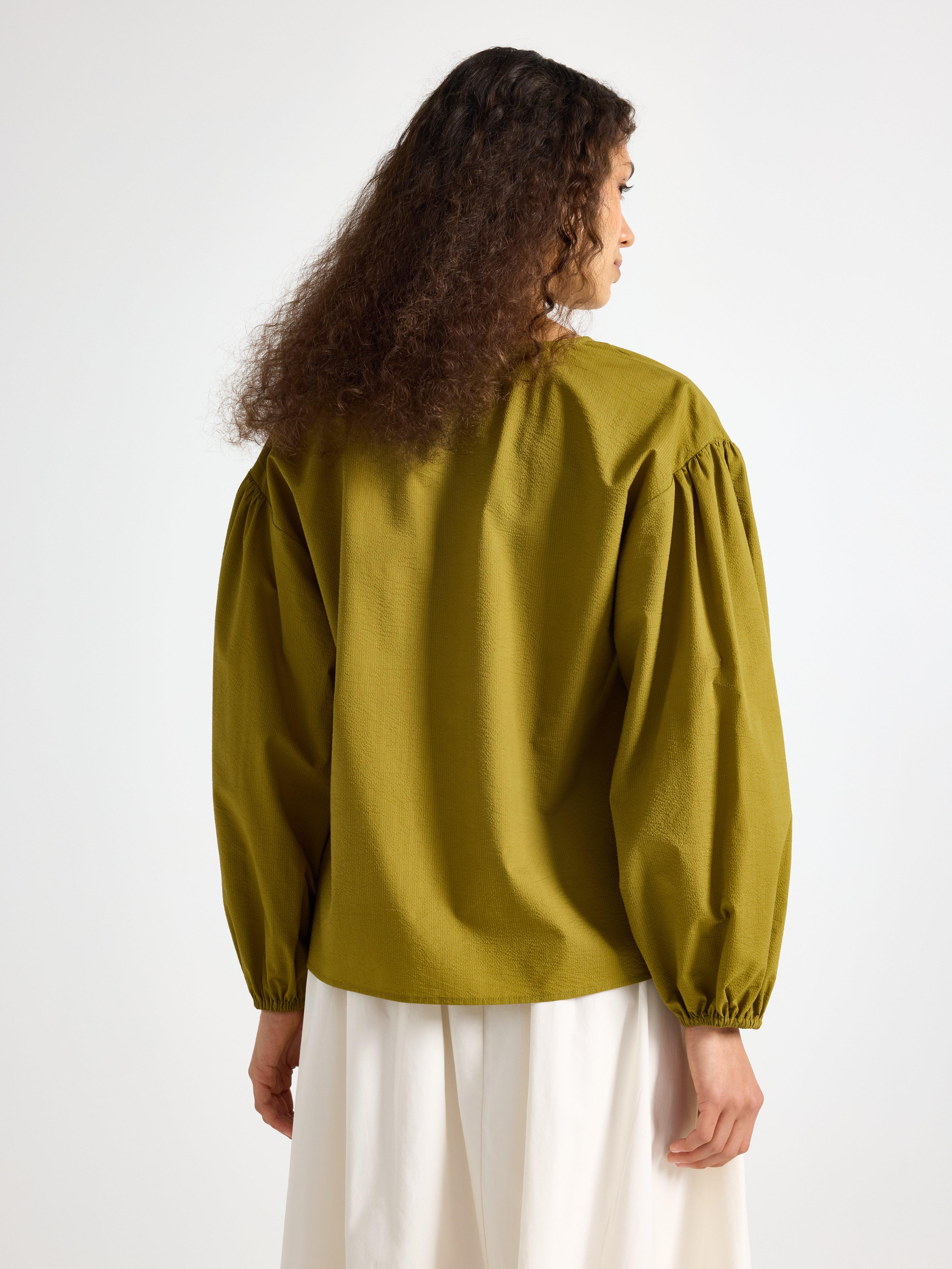 Blusa com detalhes de amarração, verde-acinzentado