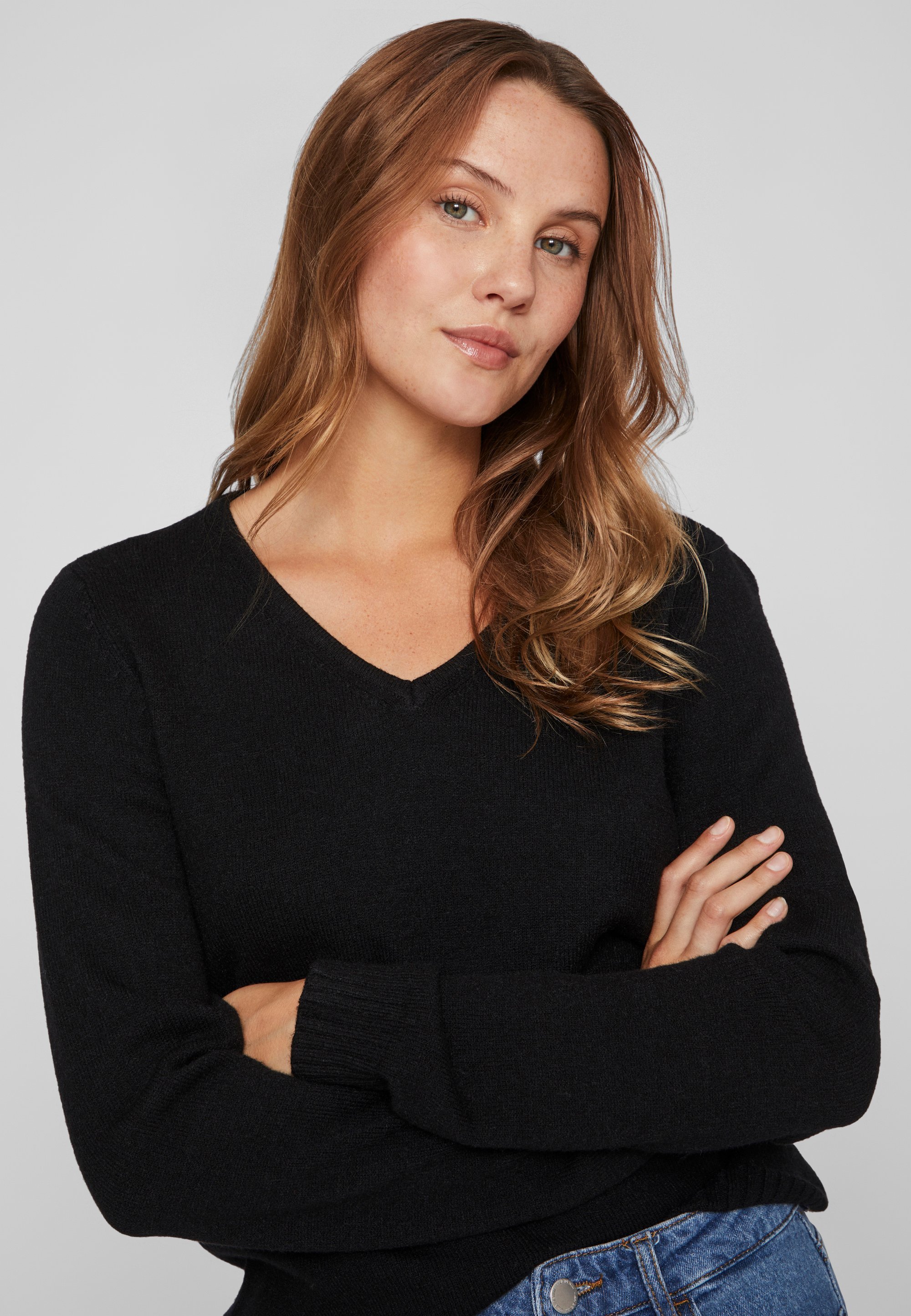 VILA VIRIL Langarmshirt mit V-Ausschnitt - Pullover - schwarz