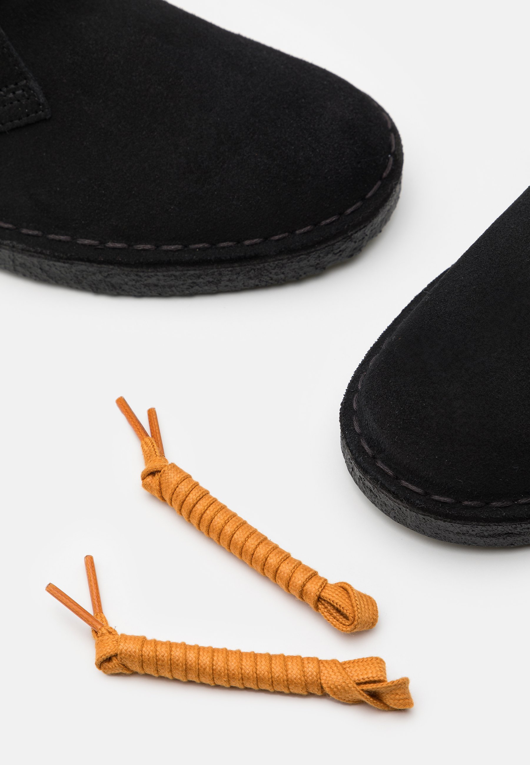 Stivali stringati Clarks Originals
