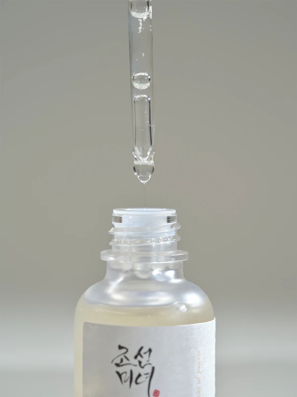 Posvetljevalni serum Beauty of Joseon Glow Deep Serum Rice + Arbutin za izenačitev tena kože