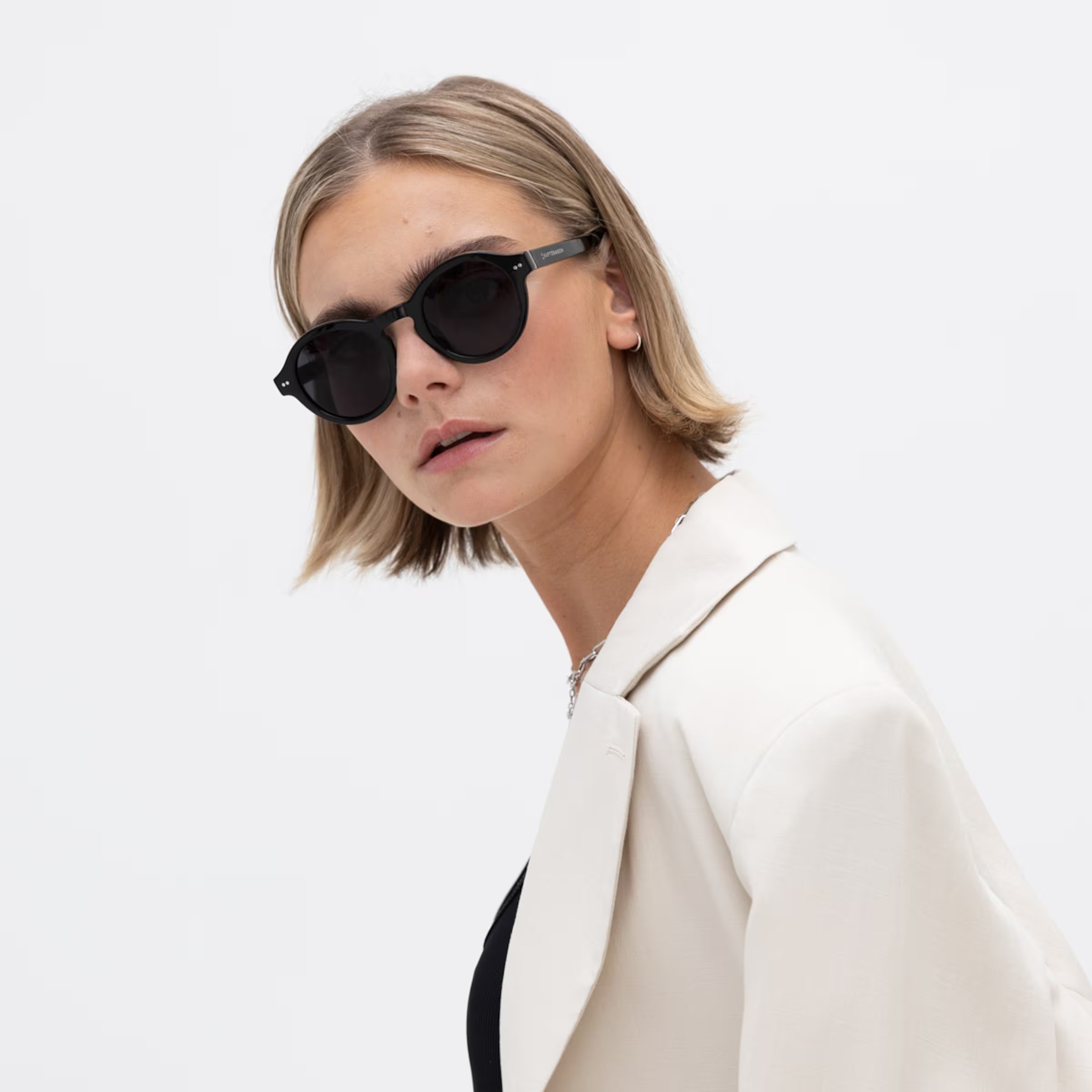 Tokyo All Black avec verres correcteurs