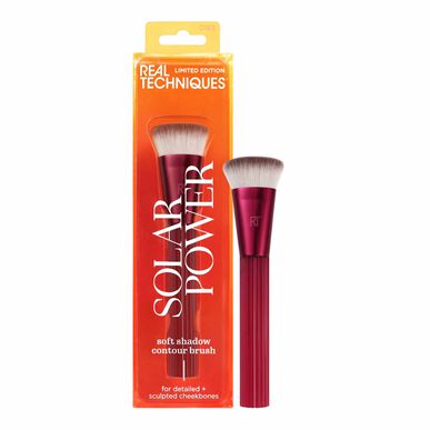 Real Techniques Solar Power Soft Shadow Contour makeupbørste 1 stk.