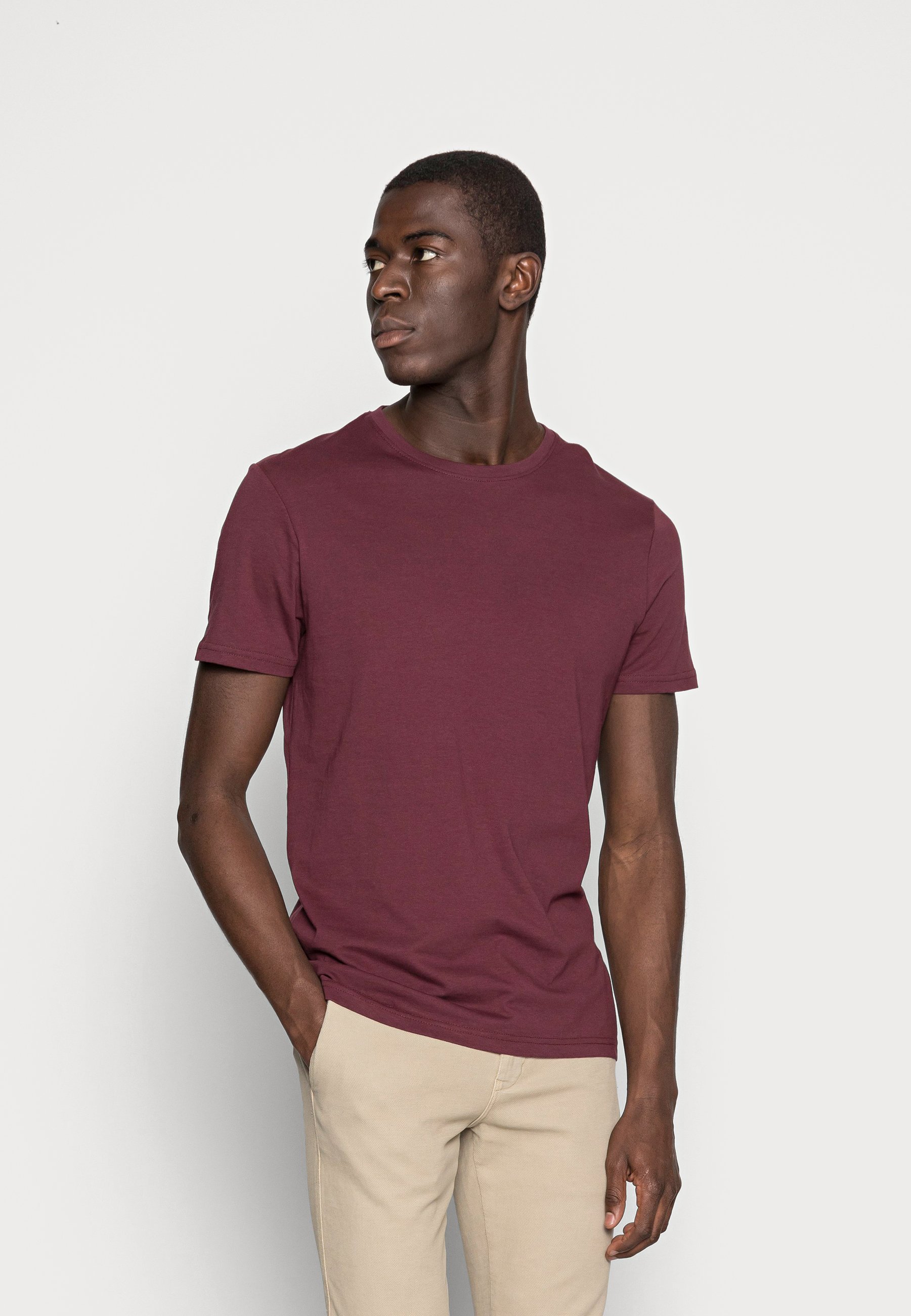 Pier One 2-pack - Basic T-shirt - bordeaux