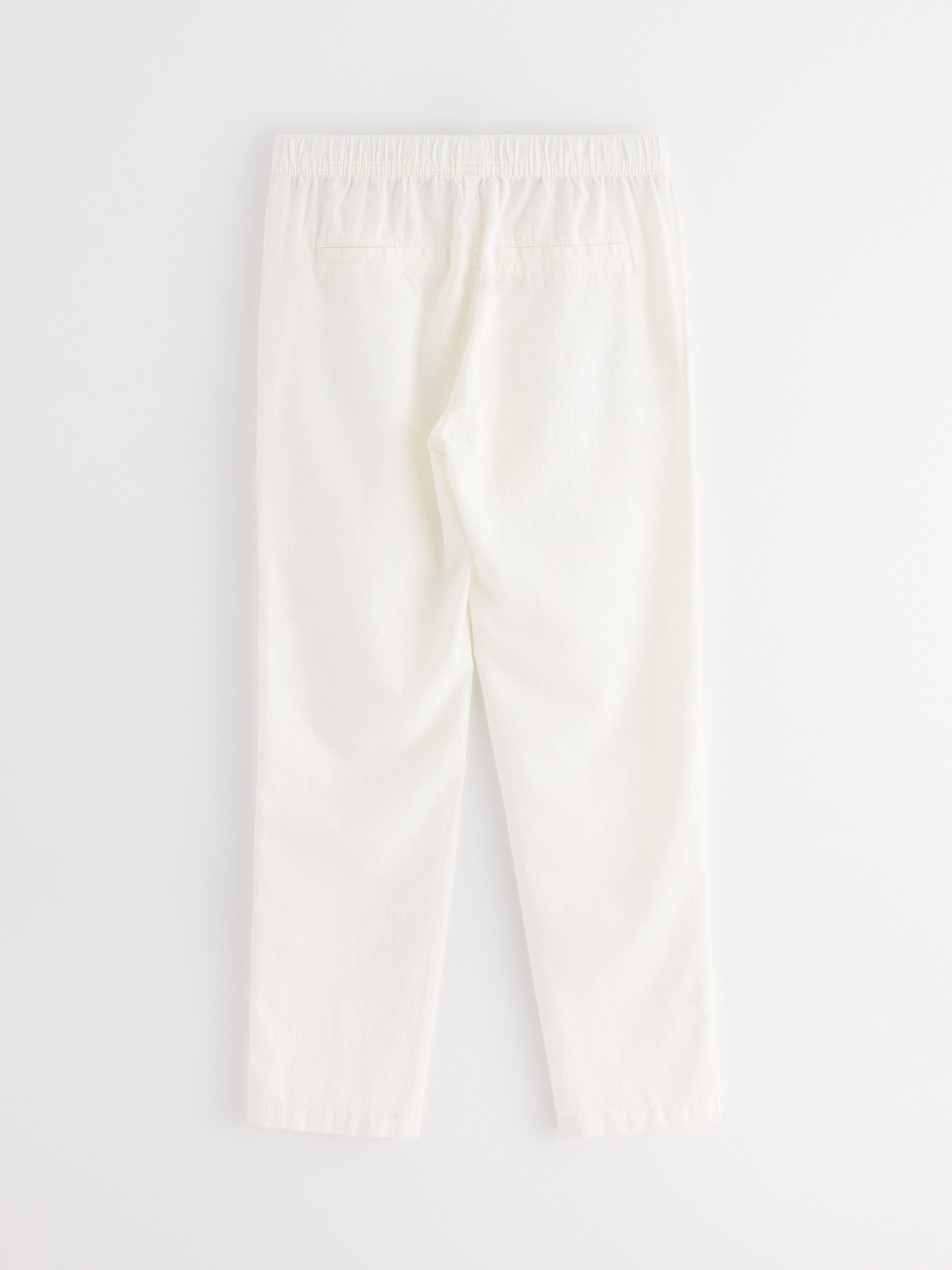 Pantalones rectos STAFFAN de mezcla de lino, color blanco roto.