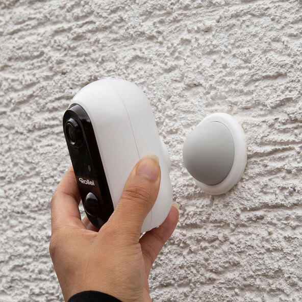 x Wireless Surveillance Cameras, 1080p