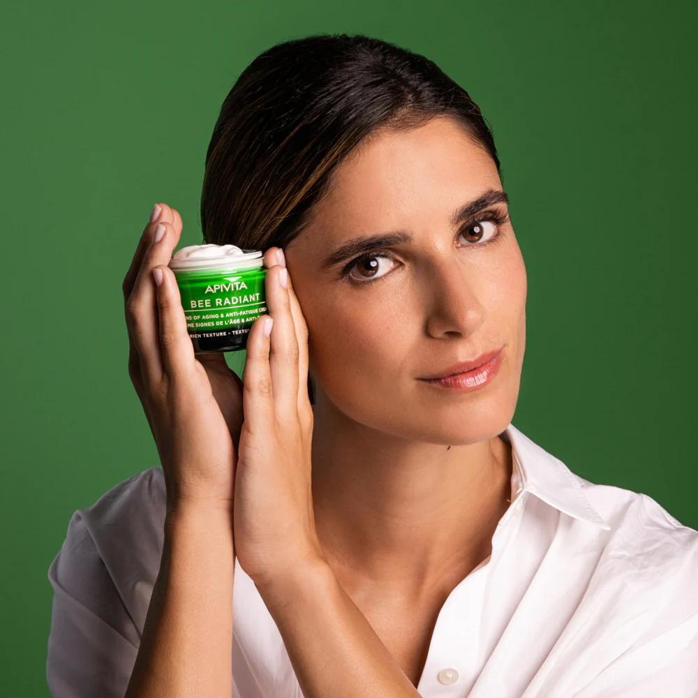 Bee Radiant Crema Segni dell'età e Anti-Fatica - Texture Ricca - Tratt.viso 24 ore primi segni