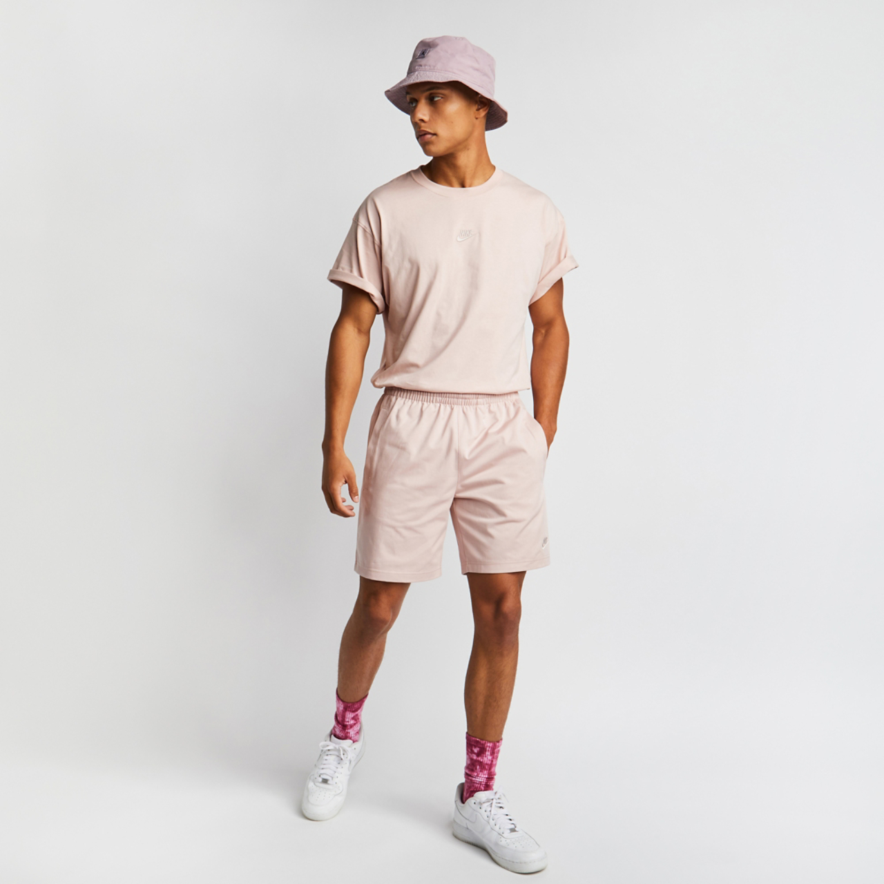 Nike T100