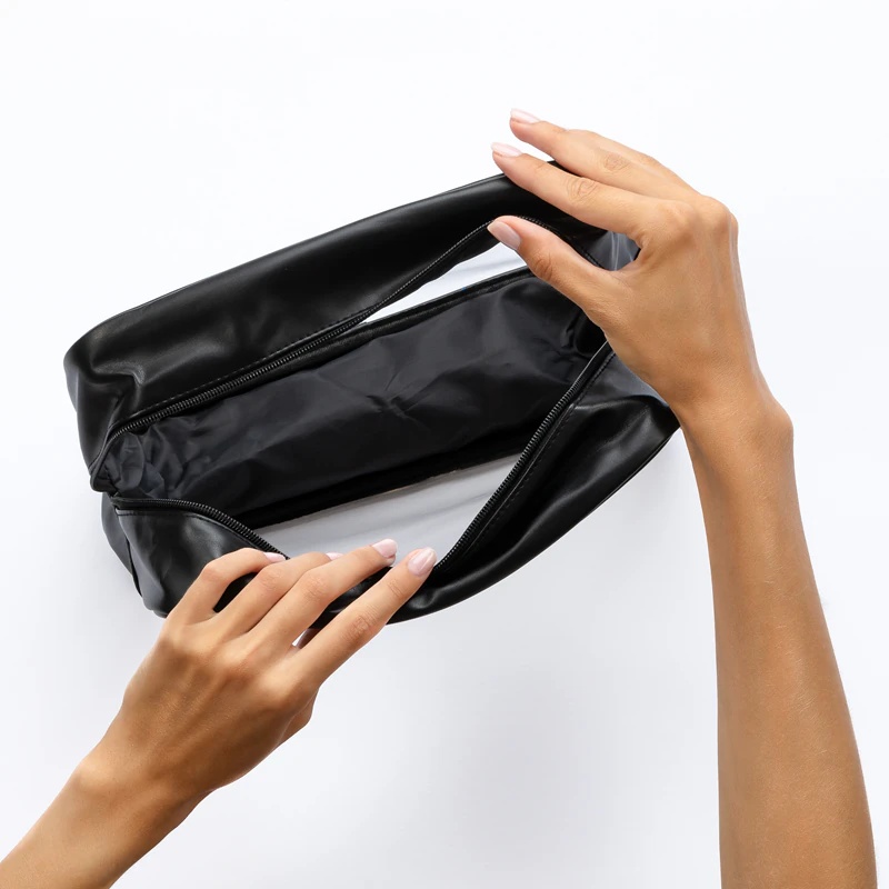 Notino Travel Collection īpaši liela caurspīdīga kosmētikas soma