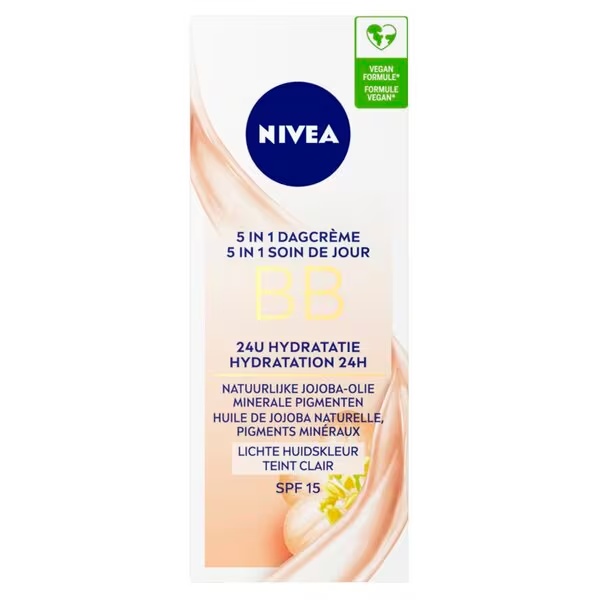 NIVEA BB krema 5 v 1 SPF15 za svetle tipe kože<br>50 ml - za vse tipe kože