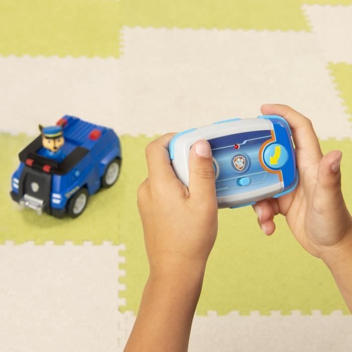 Chase Radio Controlled Vehicle - PAW Patrol - 2.4 GHz Technology - Suitable for Small Hands