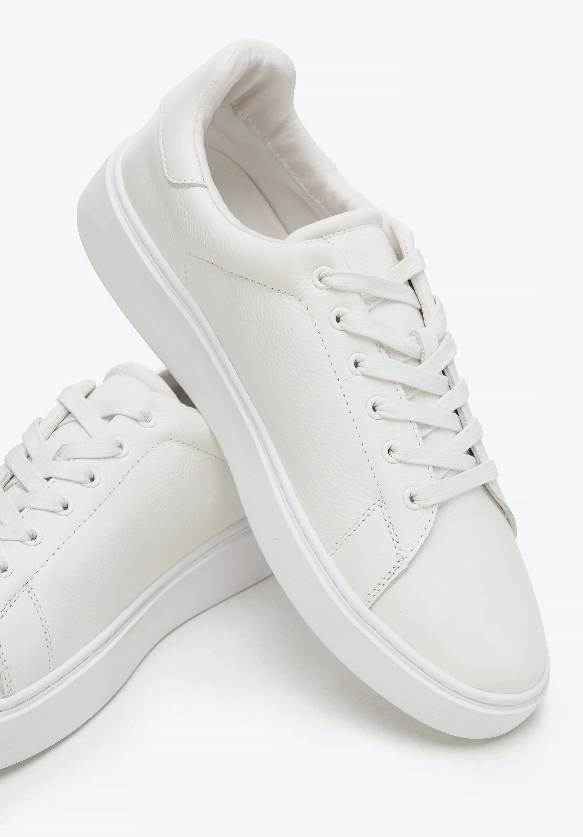 Męskie sneakersy ze skóry naturalnej licowej kremowe
