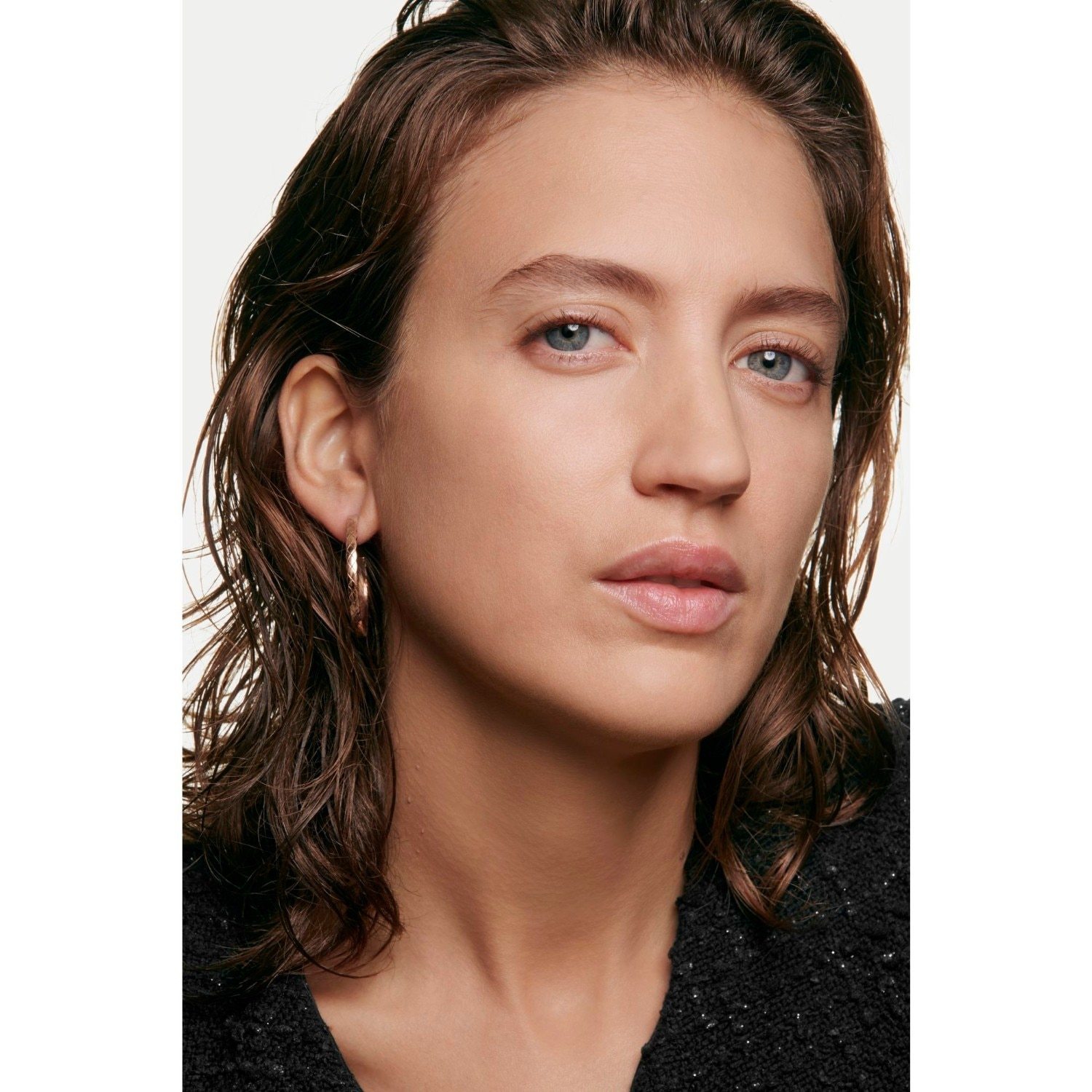 CHANEL makiažo pagrindas ULTRA LE TEINT ULTRA LE TEINT FLUIDE - 30 ml