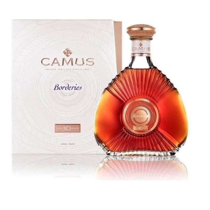Camus - XO - Borderies - Family Reserve - Cognac Brun - 40.0% Vol. - 70cl