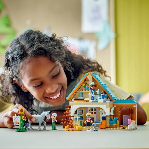 LEGO Friends 42651 Veterinarska klinika za konje