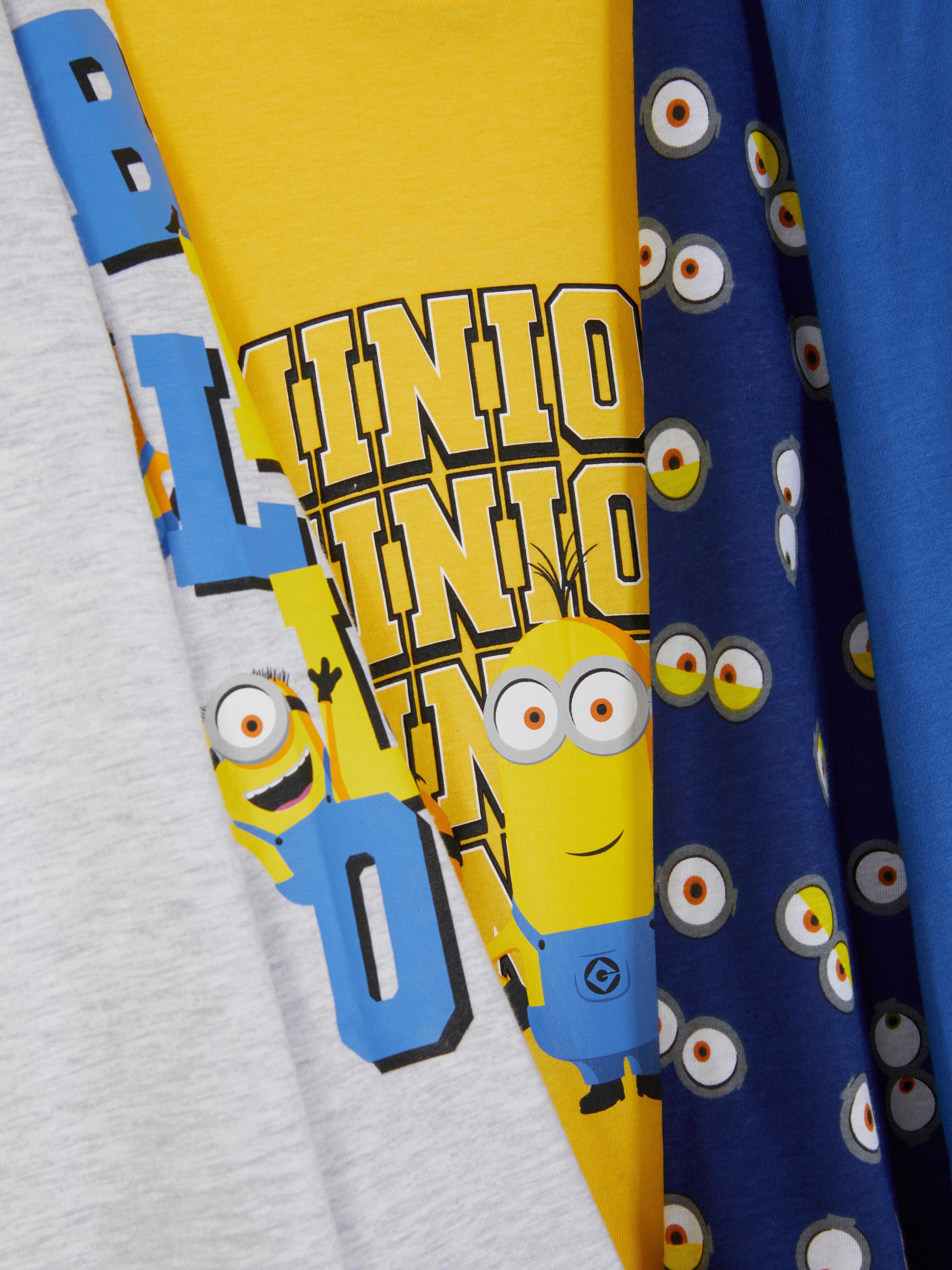 Pijamale cu imprimeu Minions, set de 2 Două pijamale lungi cu imprimeu Minions